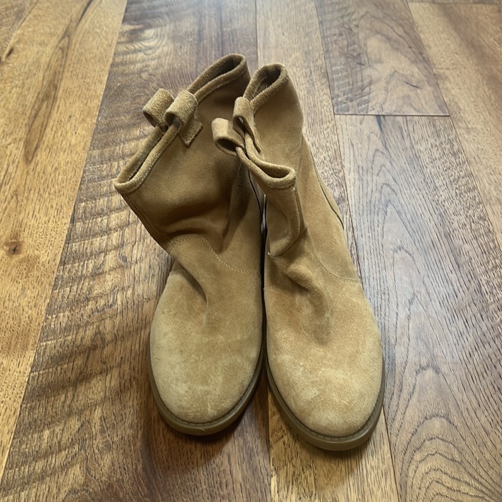 Bcbg Generation Woman’s Leather Upper Booties Siz… - image 2